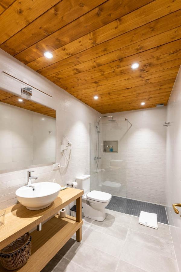 Las Riberas. Apartamentos Rurales Ovinana  ภายนอก รูปภาพ